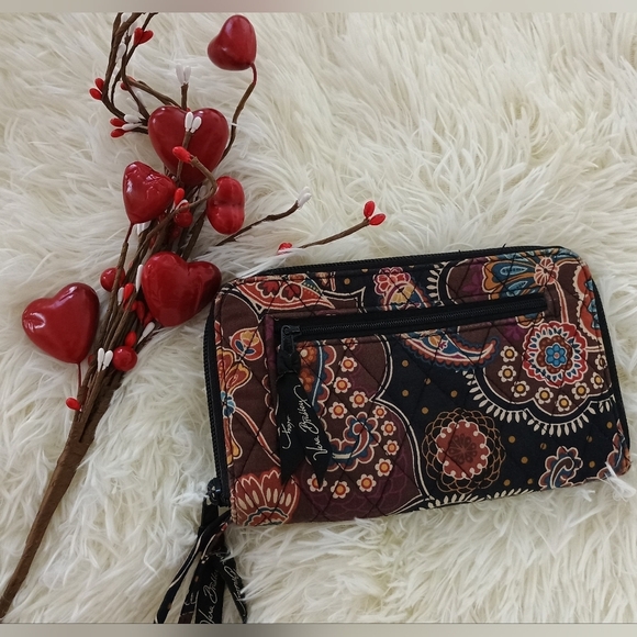 Vera Bradley Brown Quilted Wallet - Picture 1 of 5